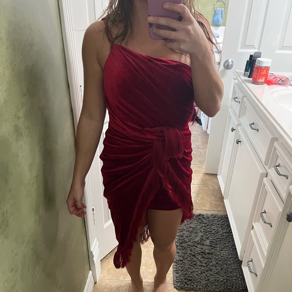 One Shoulder Mini Dress ♥️ - Picture 3 of 3